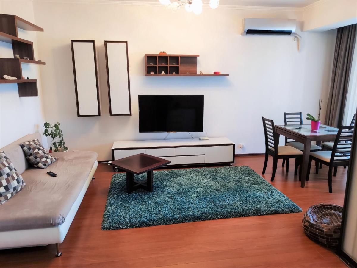 Aria Premium Apartment Boekarest Buitenkant foto