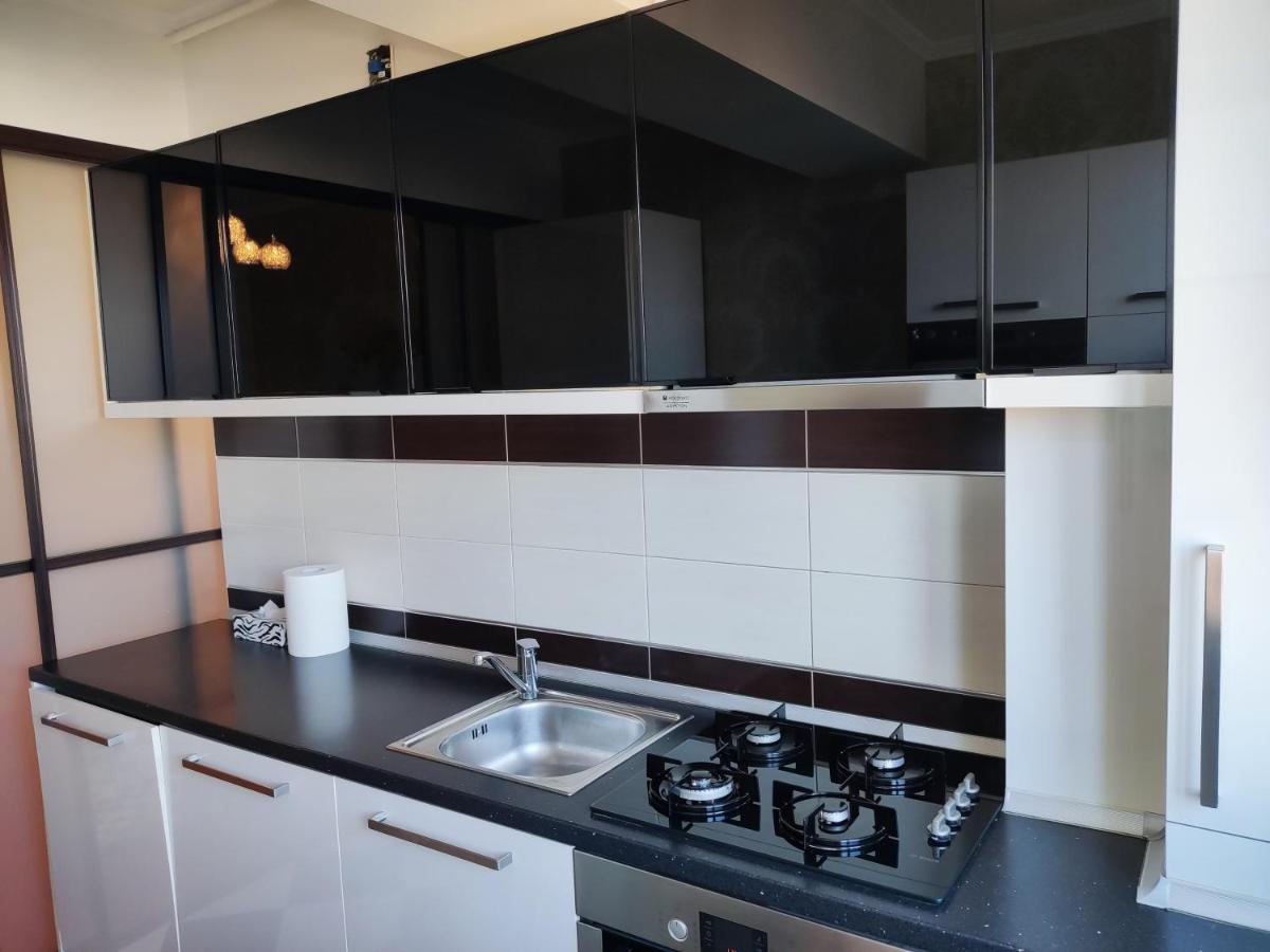 Aria Premium Apartment Boekarest Buitenkant foto